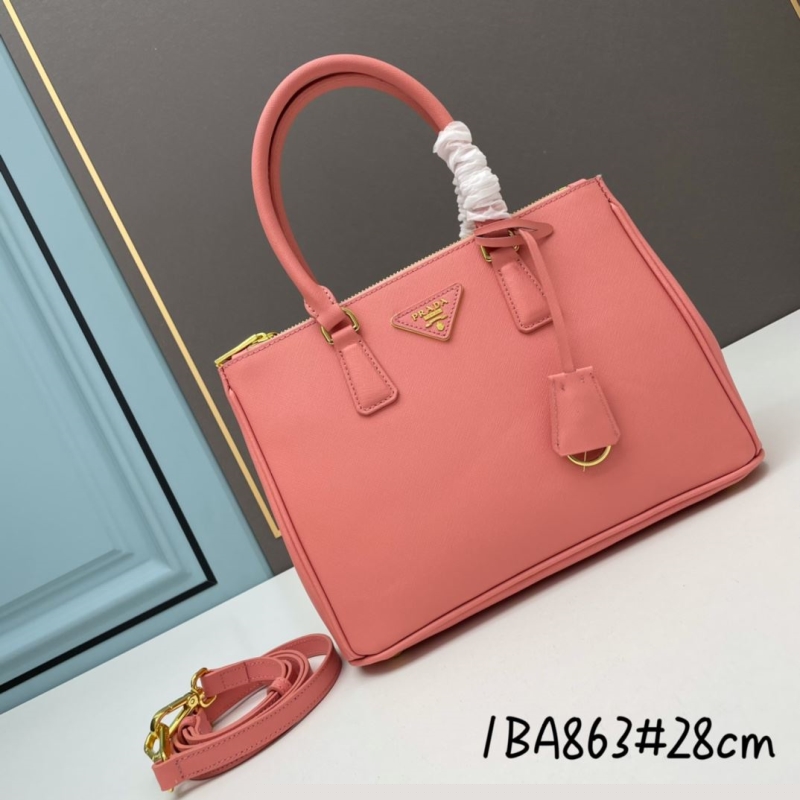Pra*a shopping bags